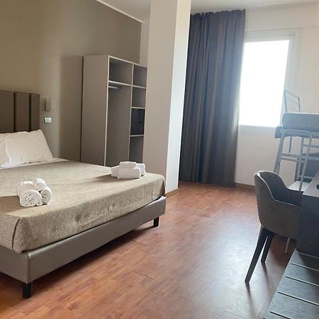 Hotel Golden Rimini Bagian luar foto