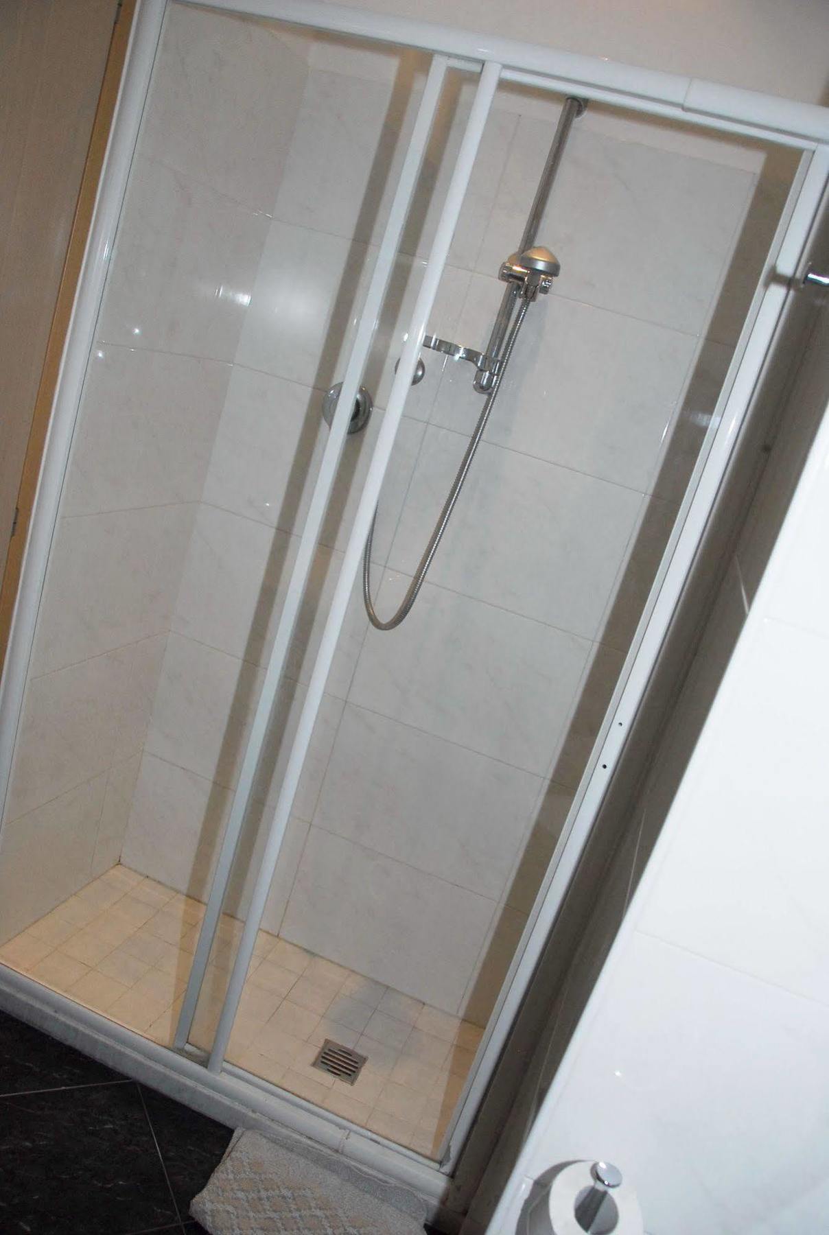 Hotel Golden Rimini Bagian luar foto